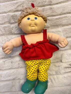 Vintage Cabbage Patch Kids doll.